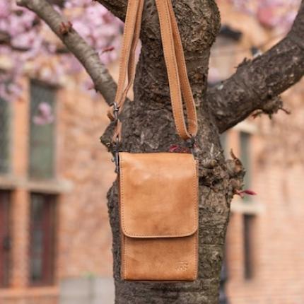 Telefoon en heuptasje beardesign Robbie taupe 