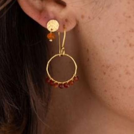oorbellen compassion carnelian goud
